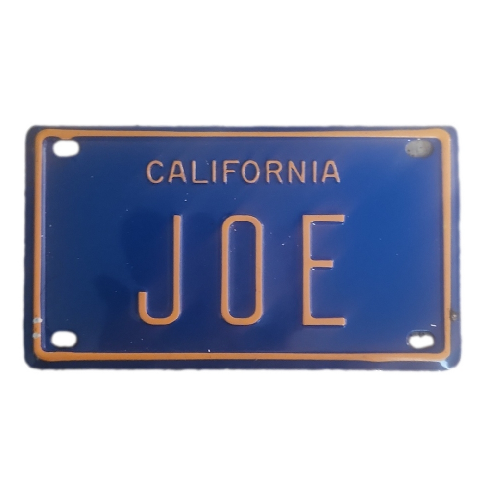 Bicycle plate